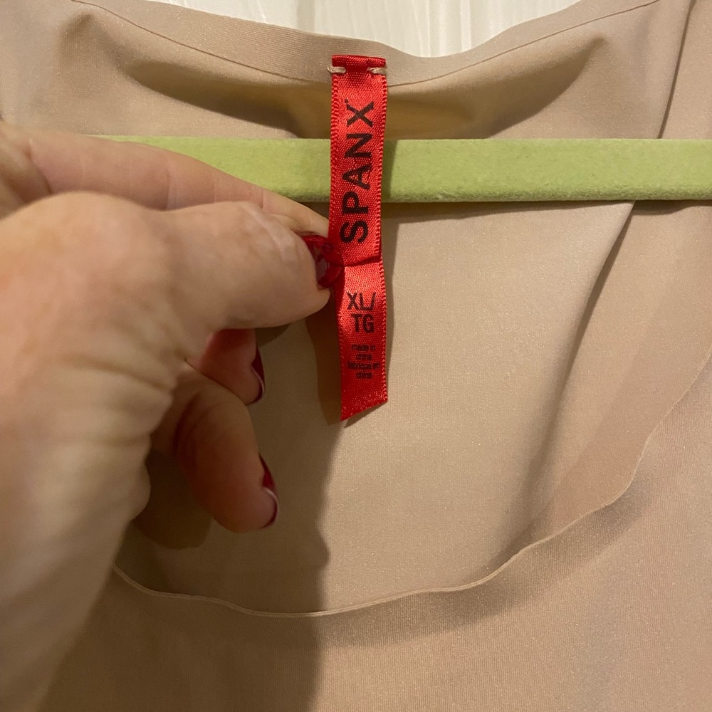 SPANX Tan Tank Top SHAPEWEAR XL - Picture 3 of 6